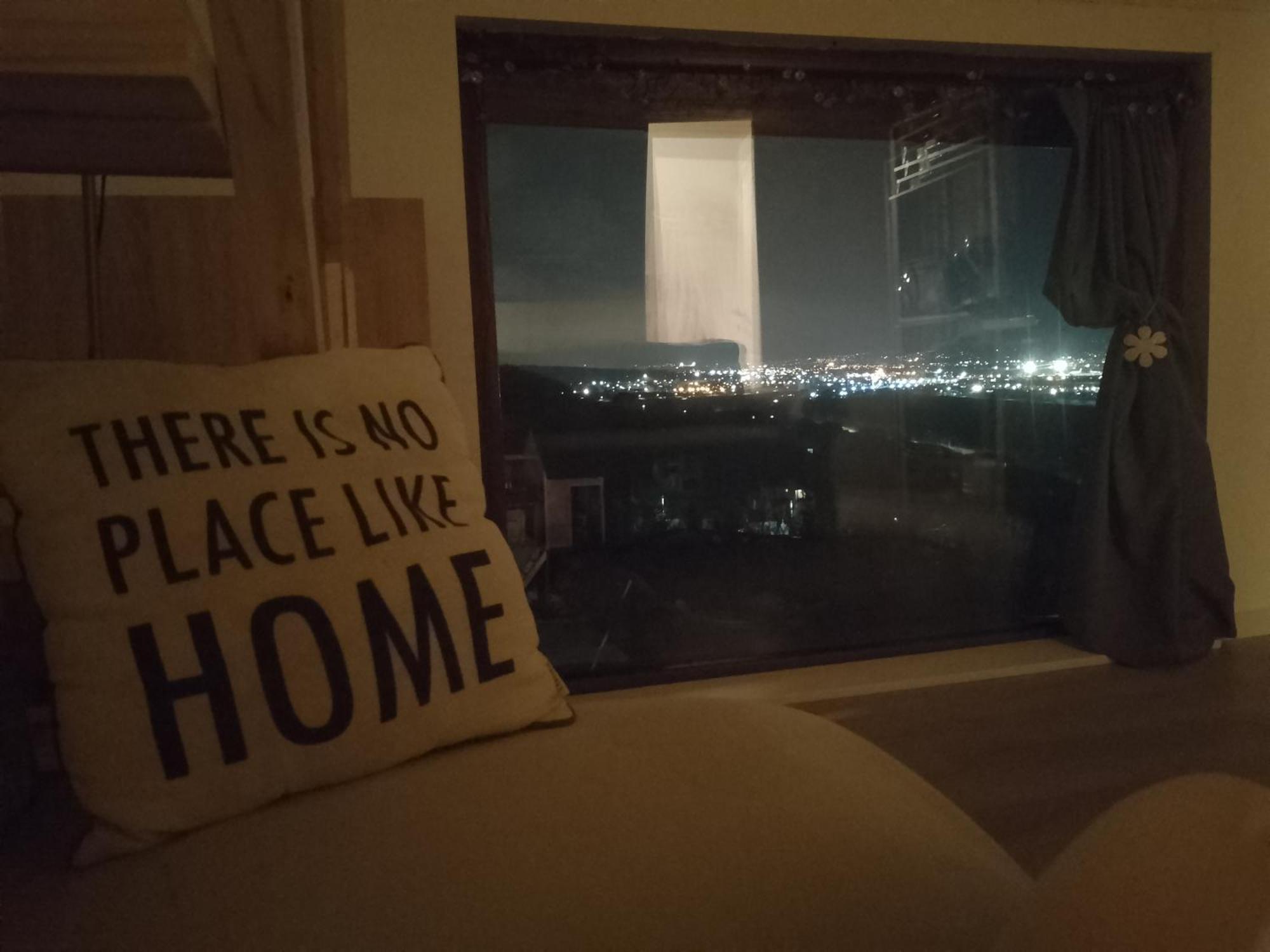 Apartment With Nice City View Dezmir 外观 照片